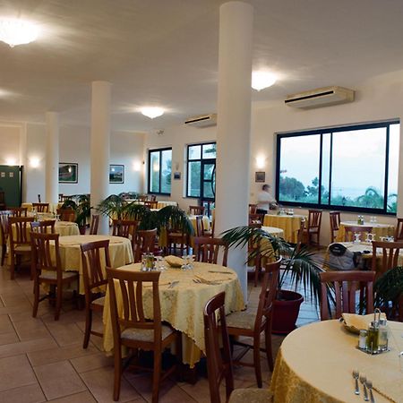 Villaggio Pineta Petto Bianco Capo Vaticano Dış mekan fotoğraf