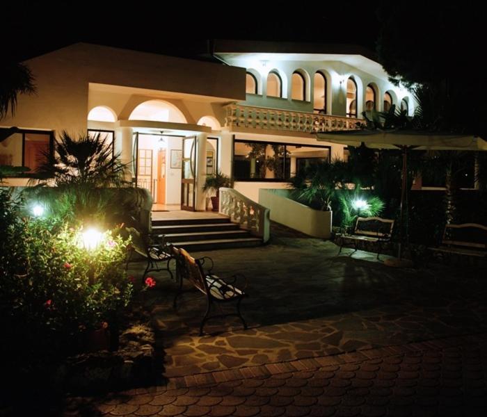 Villaggio Pineta Petto Bianco Capo Vaticano Dış mekan fotoğraf