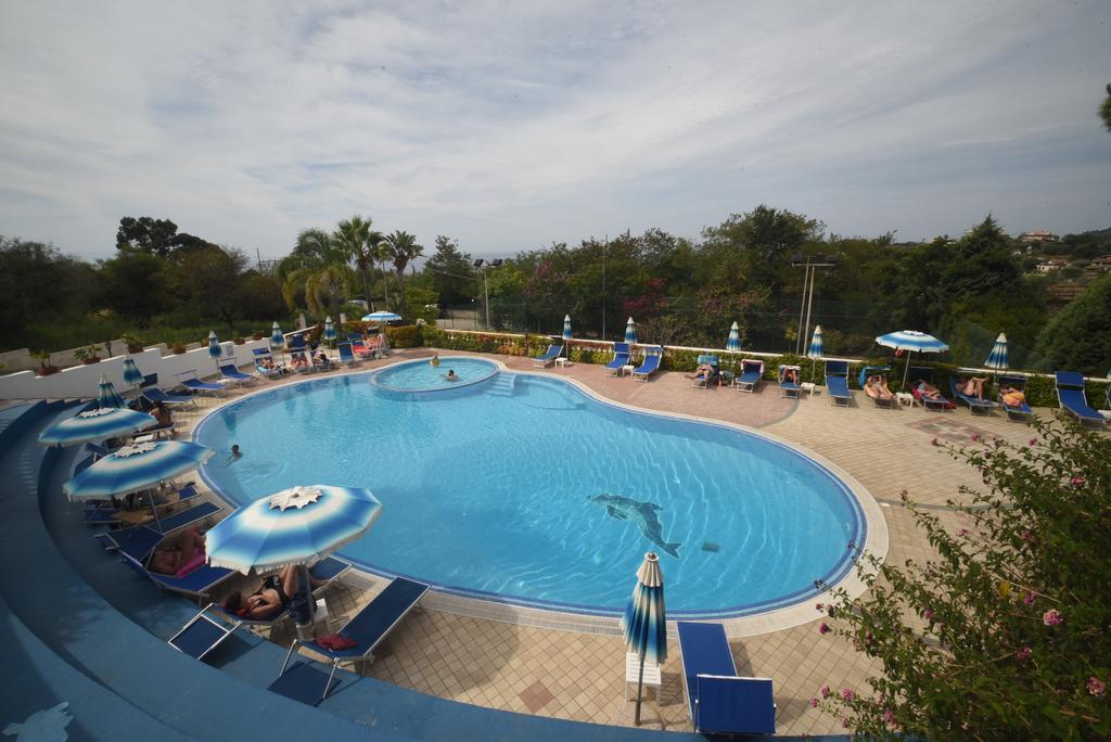 Villaggio Pineta Petto Bianco Capo Vaticano Dış mekan fotoğraf